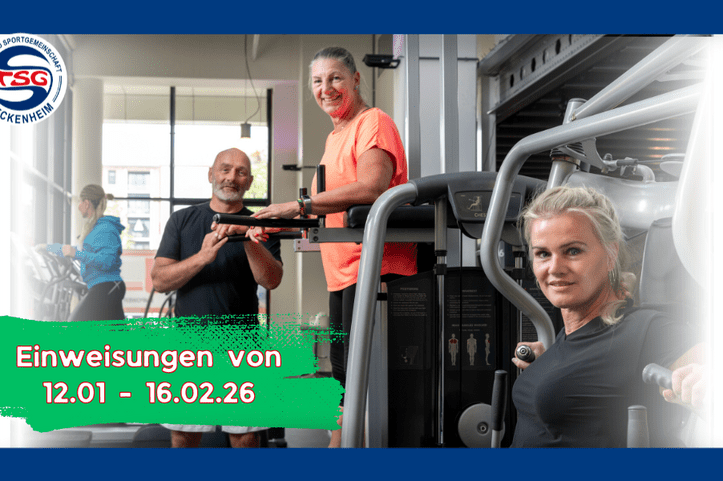 Drei Personen im Fitnessstudio nutzen Ger&auml;te, w&auml;hrend ein Banner die Einweisungen vom 12.01. bis 16.02.26 anzeigt.